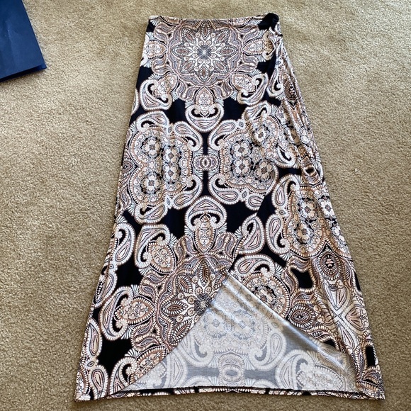 Maeve Corvo Wrap Skirt - Picture 4 of 6